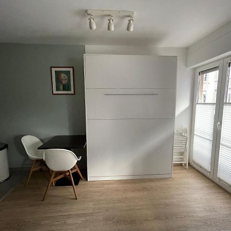 Studio Close From Train Station And Shops Luxemburg Exteriör bild